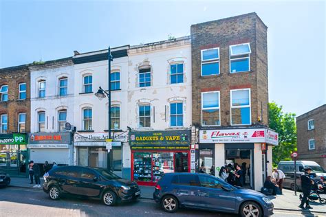 591 Roman Road, London, E3 2RW .